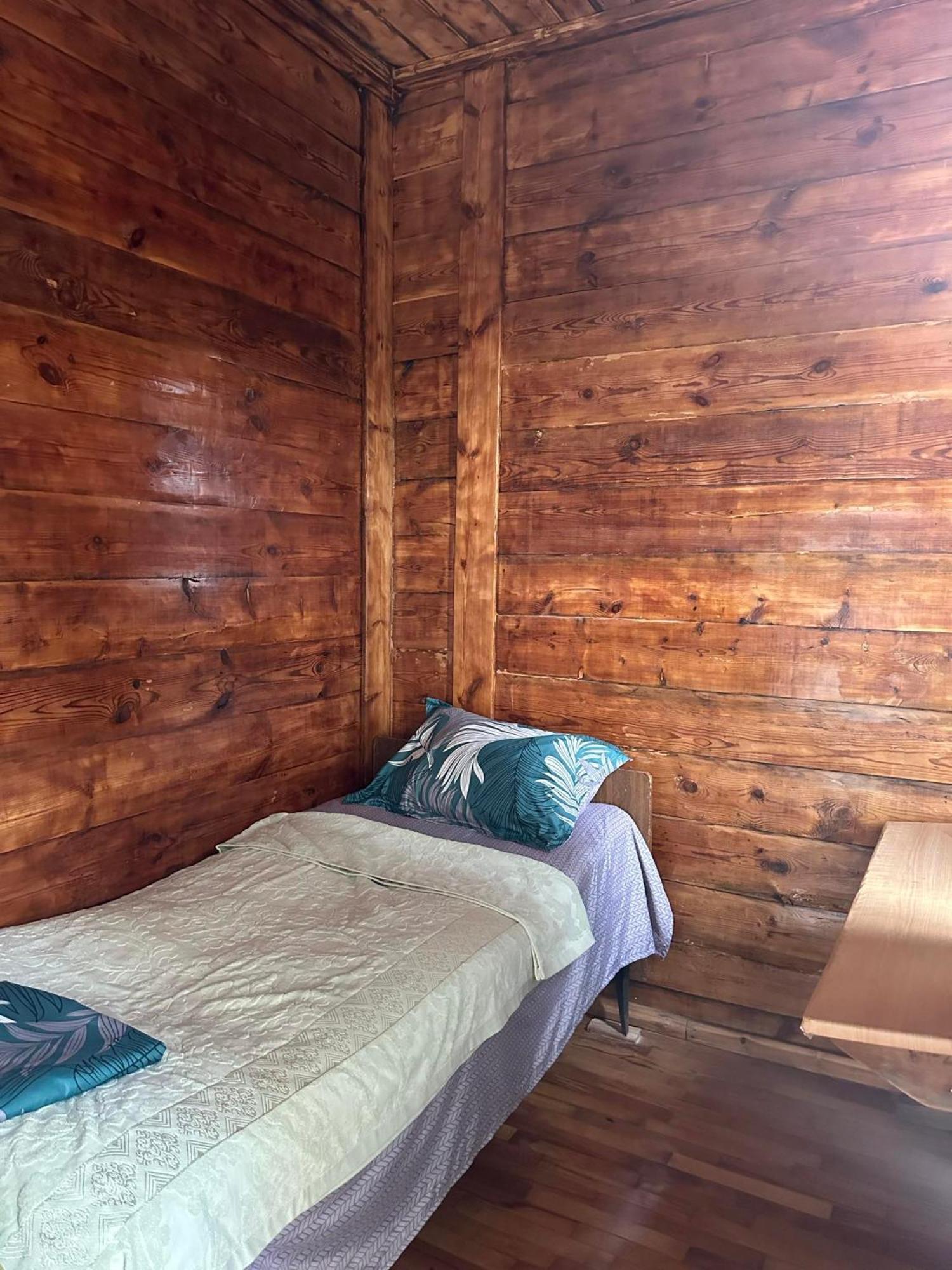 Kutaisi Airport Guesthouse Partskhanaqanevi Экстерьер фото